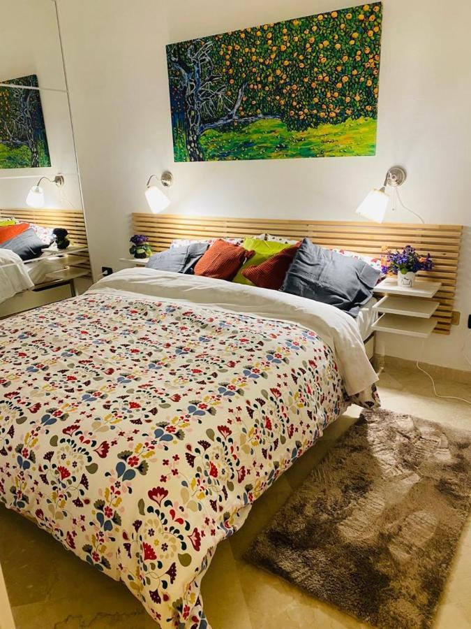 Veba Ferrara Centro Apartment Luaran gambar